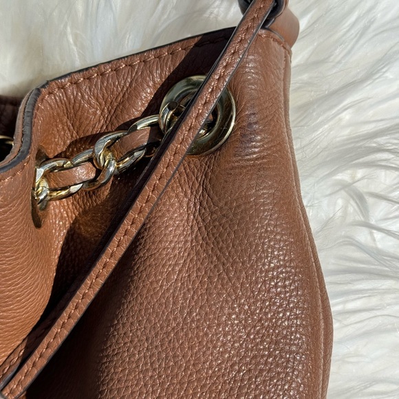 Michael Kors Frankie Brown Leather Drawstring Shoulder Bag Gold Hardware - Picture 13 of 17